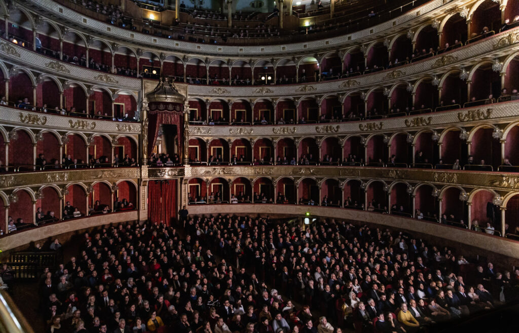 Carta Giovani Opera Teatro Dellopera Di Roma